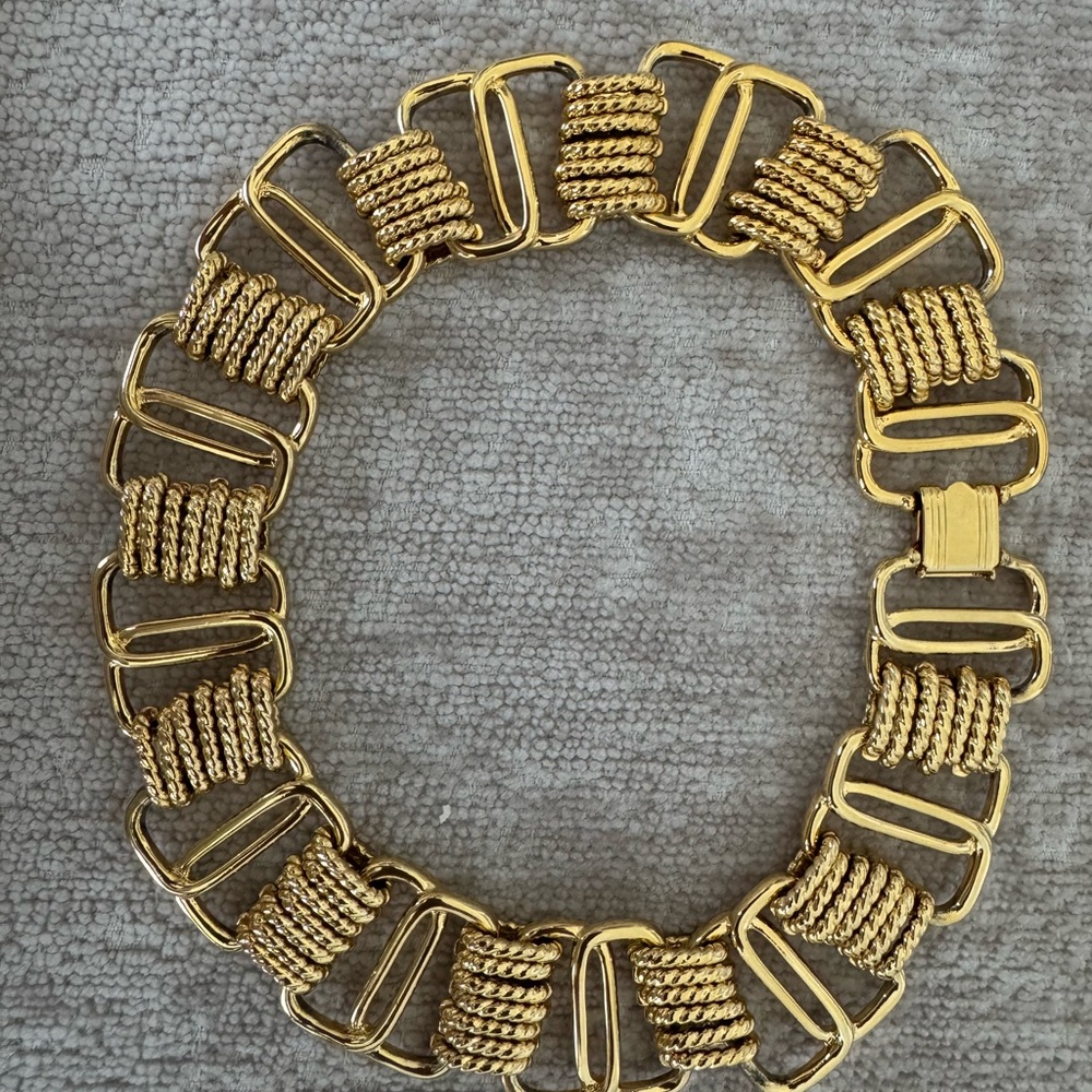 Vintage chunky Gold Chain Link choker Necklace
